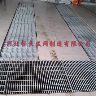 洗車(chē)用鋼格板具體有什么優(yōu)點(diǎn)呢？